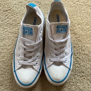 White vintage converse